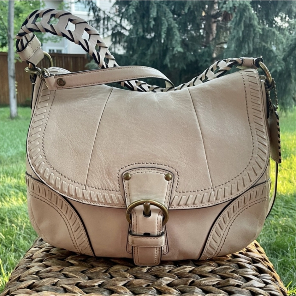 Rare! Coach Poppy Whipstitch Crossbody Bag Neutral Leather-tan.